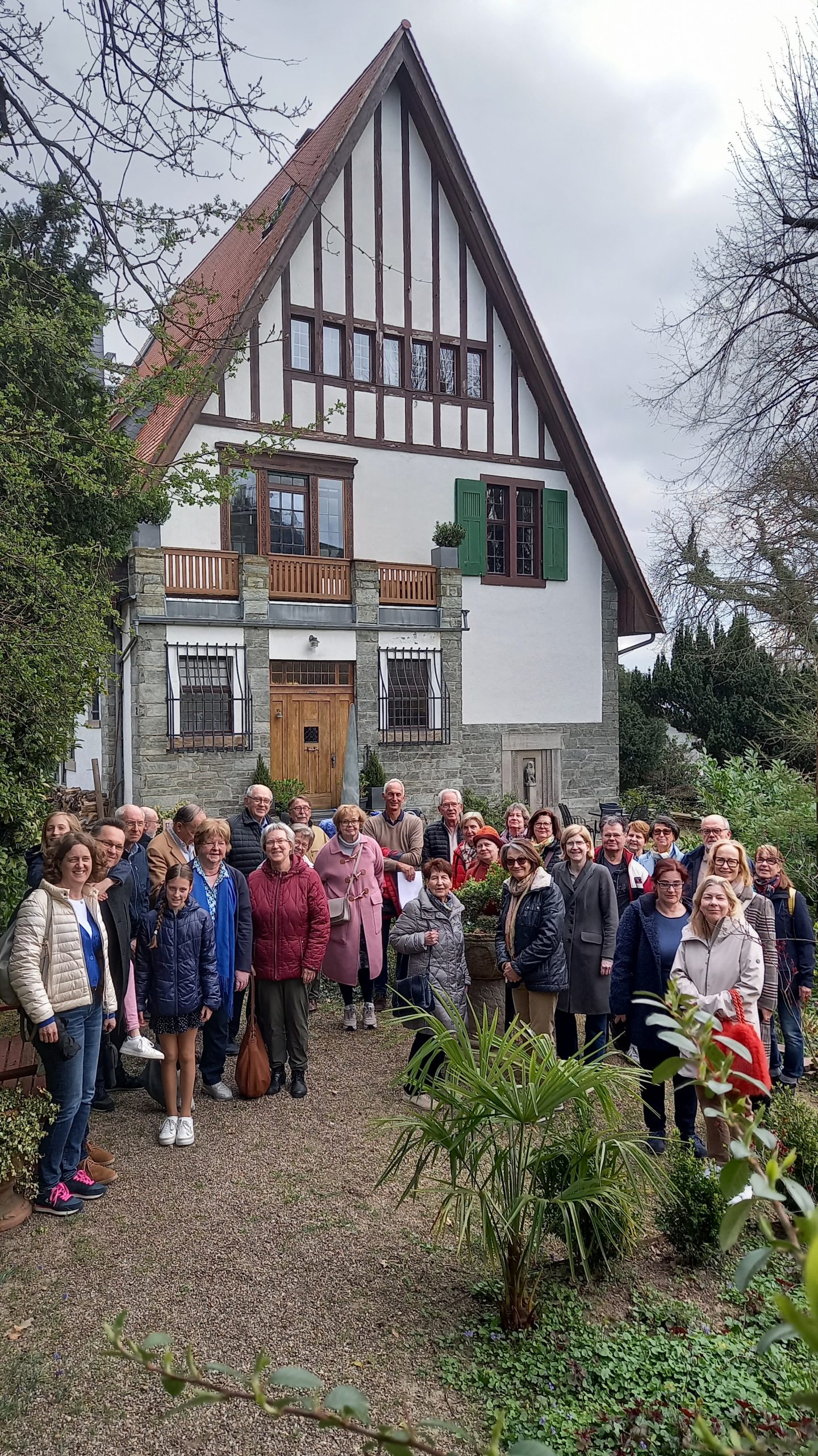 Wächter-Figur von Gabriele von Lutzau