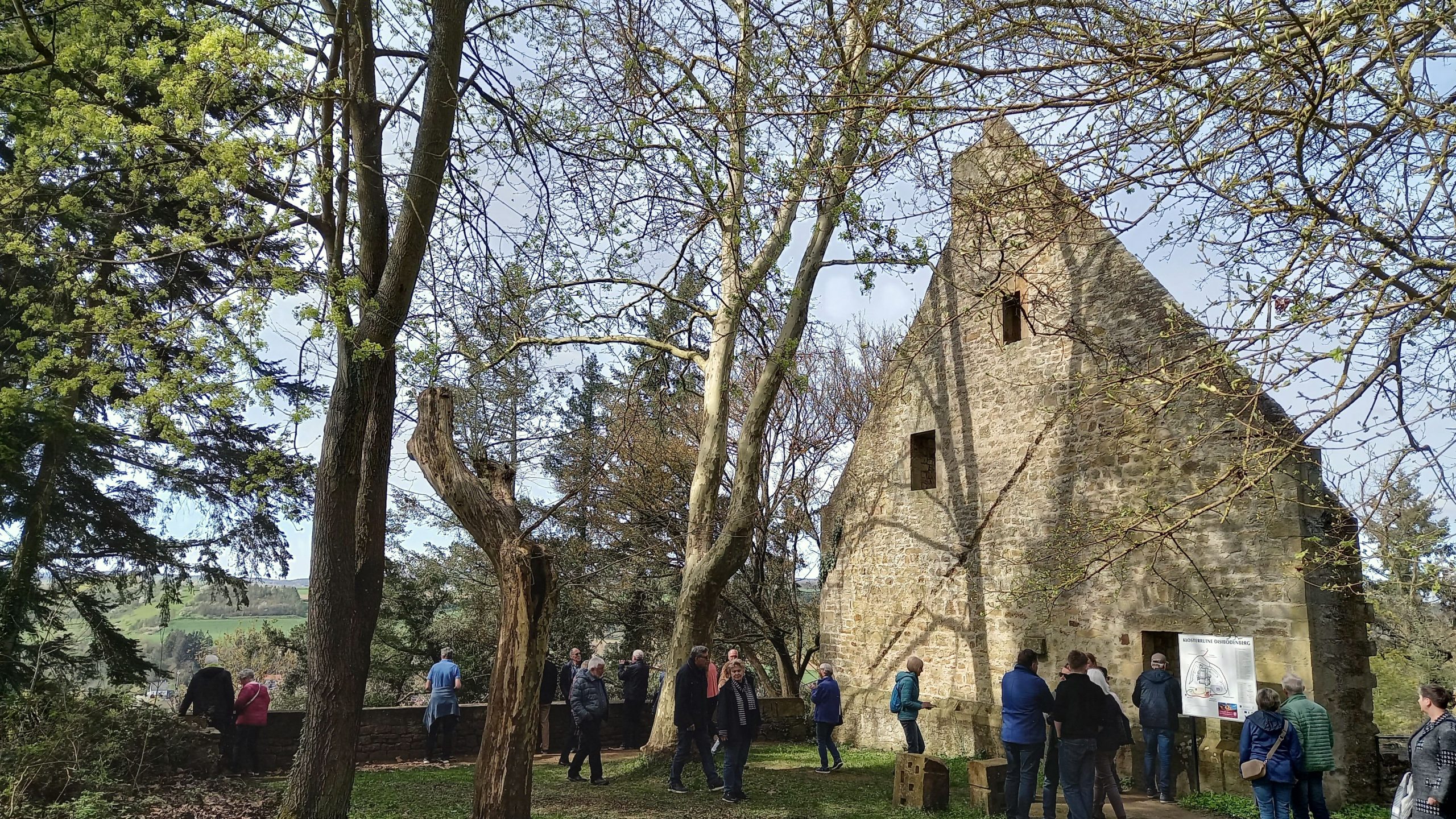Wächter-Figur von Gabriele von Lutzau